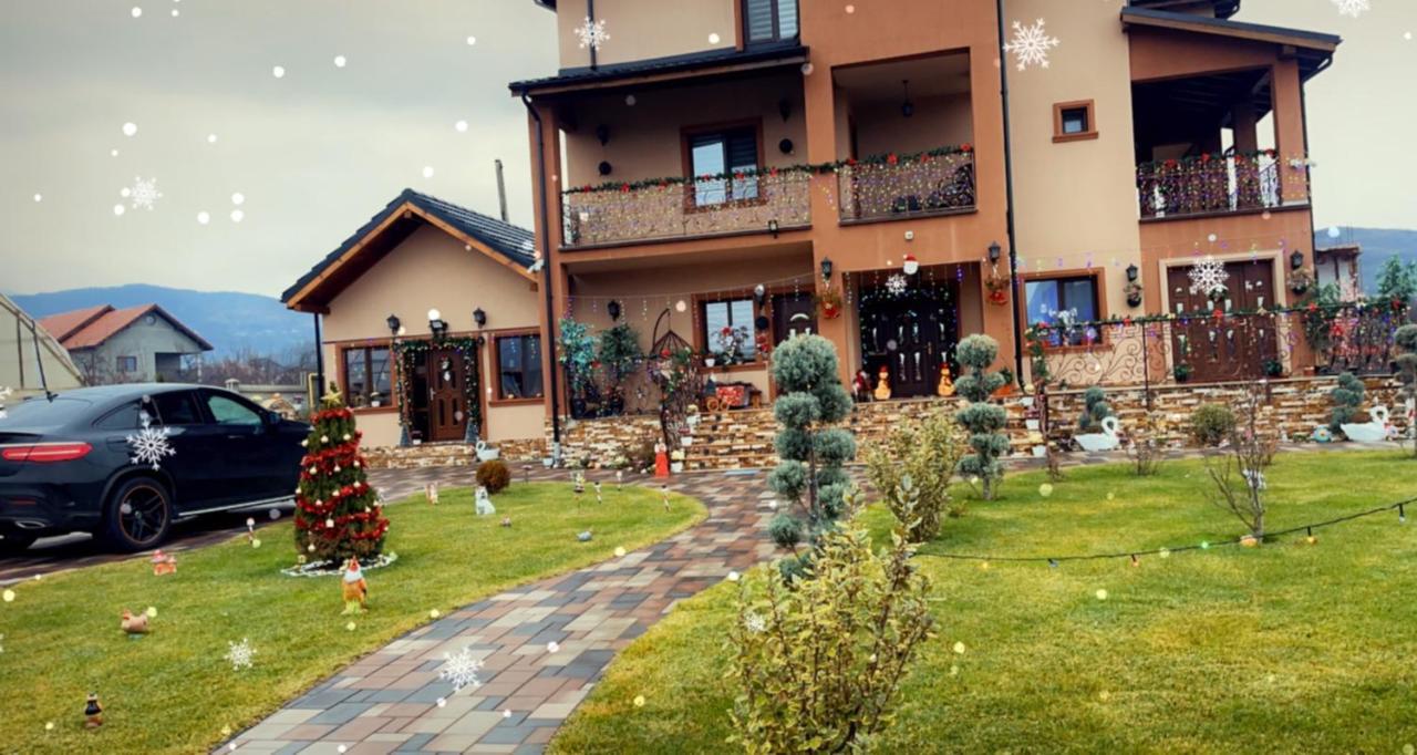 مبيت وإفطار Călimăneşti Casa Erk المظهر الخارجي الصورة