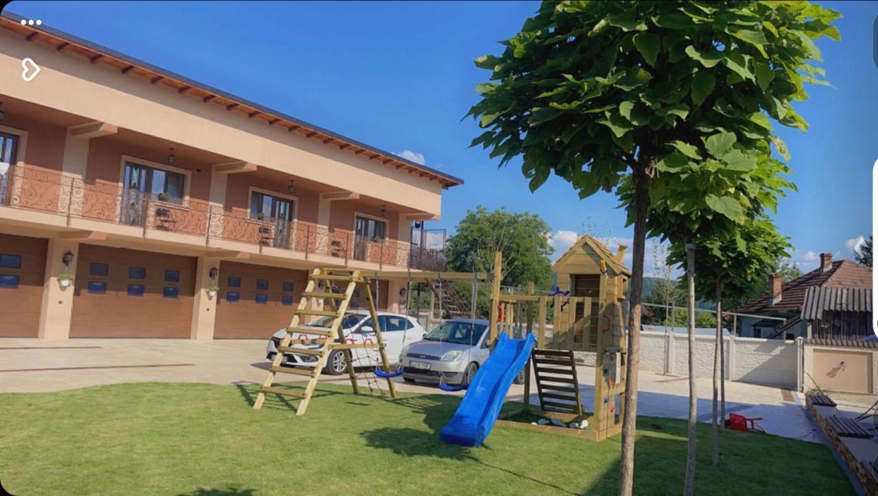 مبيت وإفطار Călimăneşti Casa Erk المظهر الخارجي الصورة