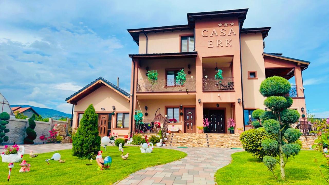 مبيت وإفطار Călimăneşti Casa Erk المظهر الخارجي الصورة