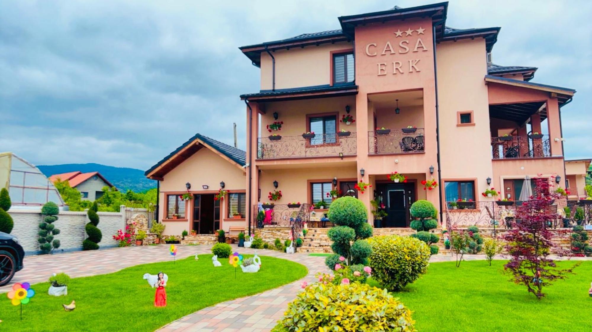 مبيت وإفطار Călimăneşti Casa Erk المظهر الخارجي الصورة